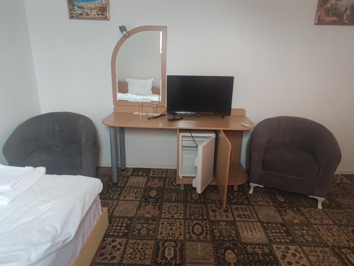 Кианти Hotel Kardzsali Kültér fotó