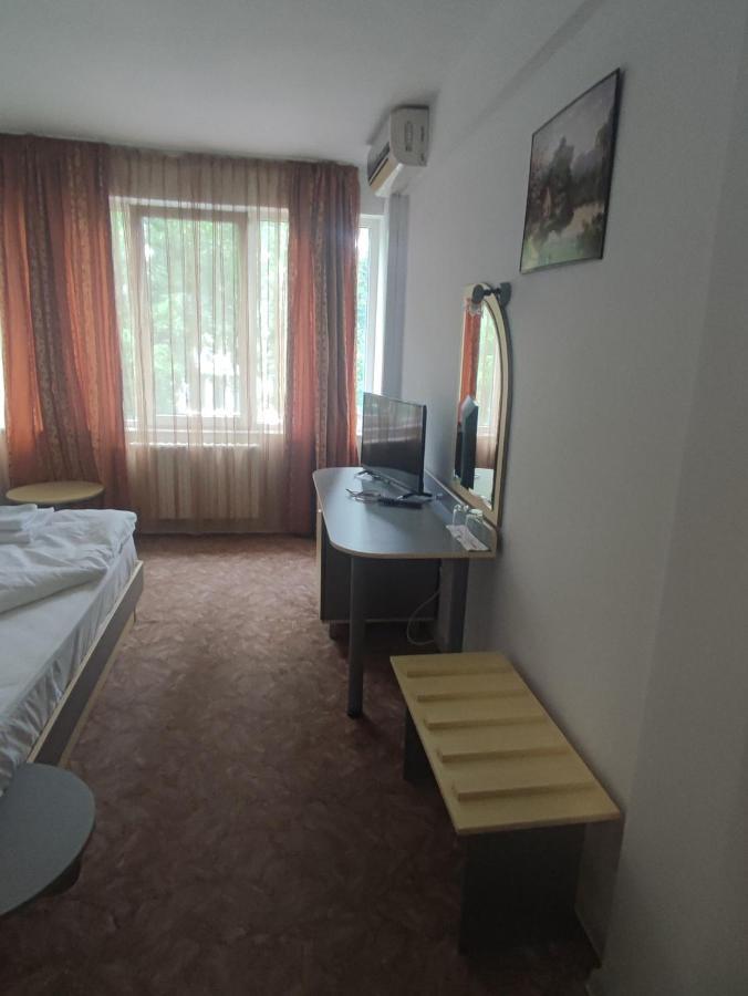 Кианти Hotel Kardzsali Kültér fotó