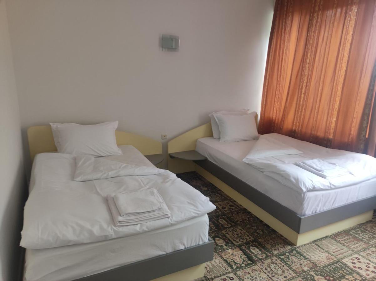 Кианти Hotel Kardzsali Kültér fotó