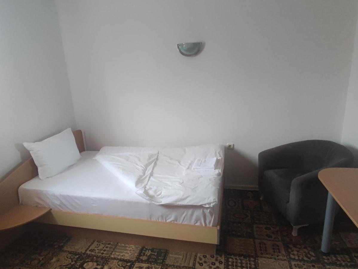 Кианти Hotel Kardzsali Kültér fotó