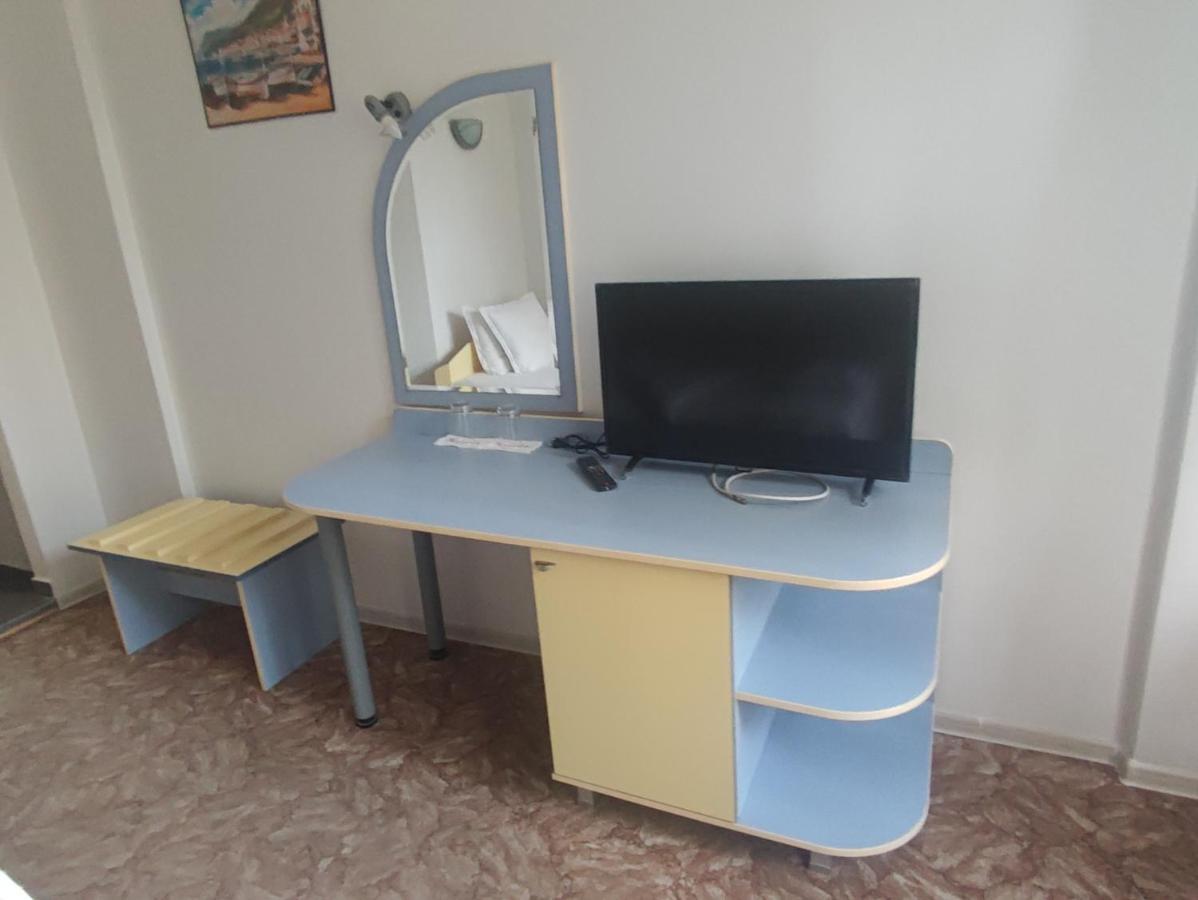 Кианти Hotel Kardzsali Kültér fotó
